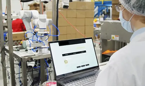 Ρύθμιση του cobot από laptop στη γραμμή